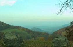 weiter Blick ins Albvorland am Randecker Maar